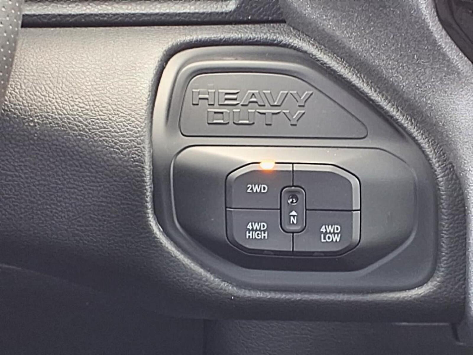 2025 RAM 2500 Tradesman - Photo 14