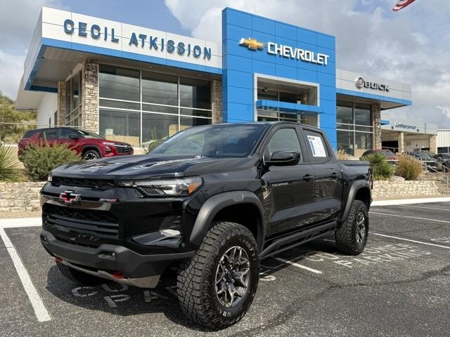 2024 Chevrolet Colorado ZR2's photo