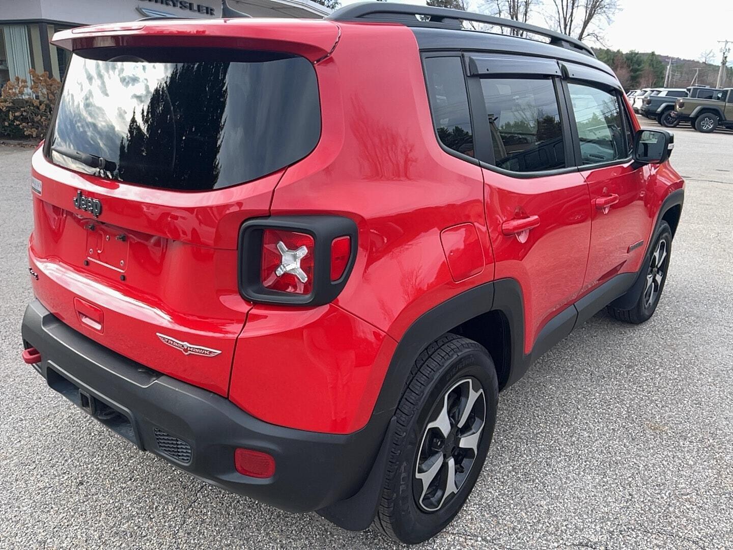 View vehicle photo 7