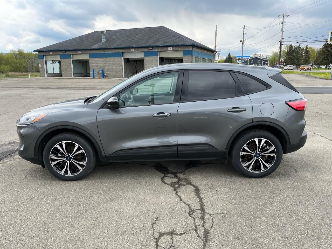 2022 Ford Escape SE