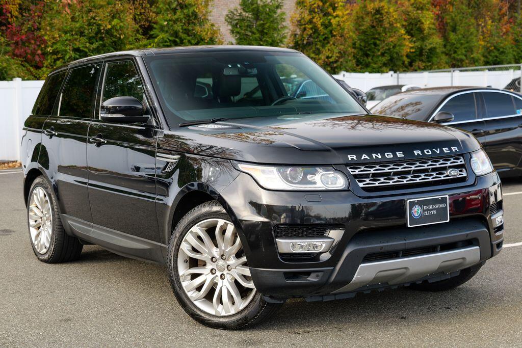 2014 Land Rover Range Rover Sport SE's photo
