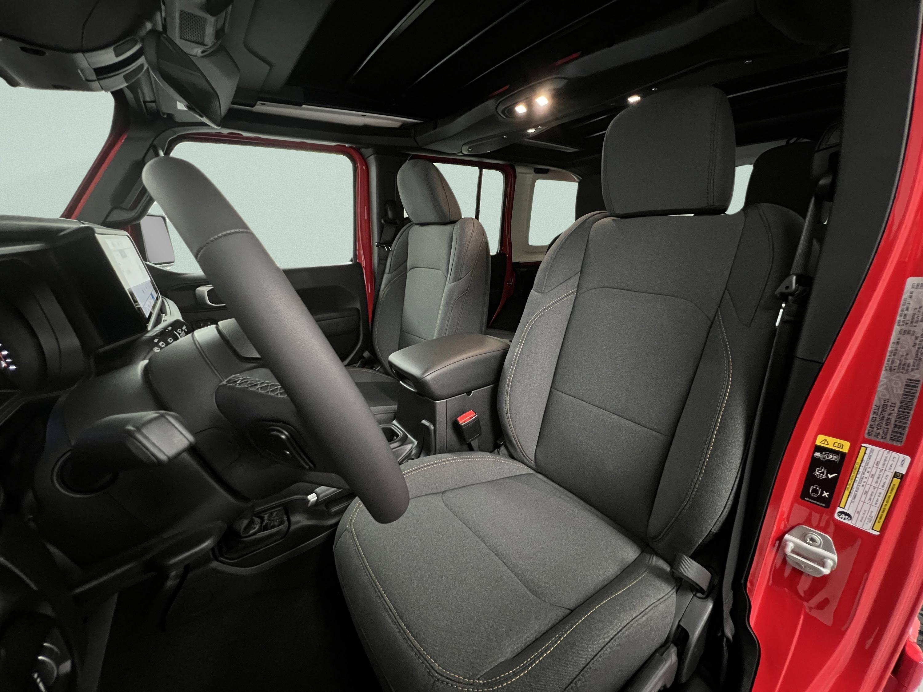 2026 Jeep Wrangler 4-Door Willys - Photo 17