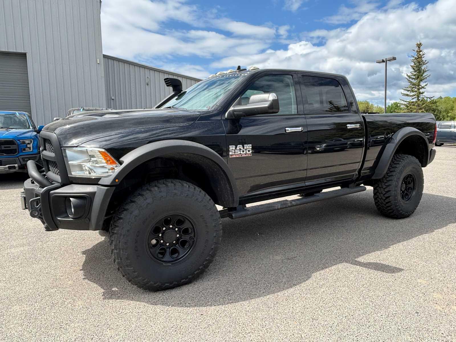Used 2018 RAM Ram 2500 Pickup SLT with VIN 3C6UR5DL8JG240510 for sale in Jackson, WY