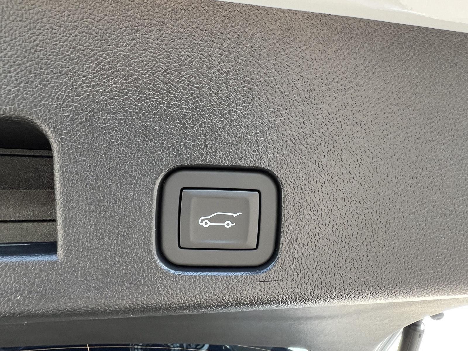 2026 GMC Acadia Denali Ultimate - Photo 61