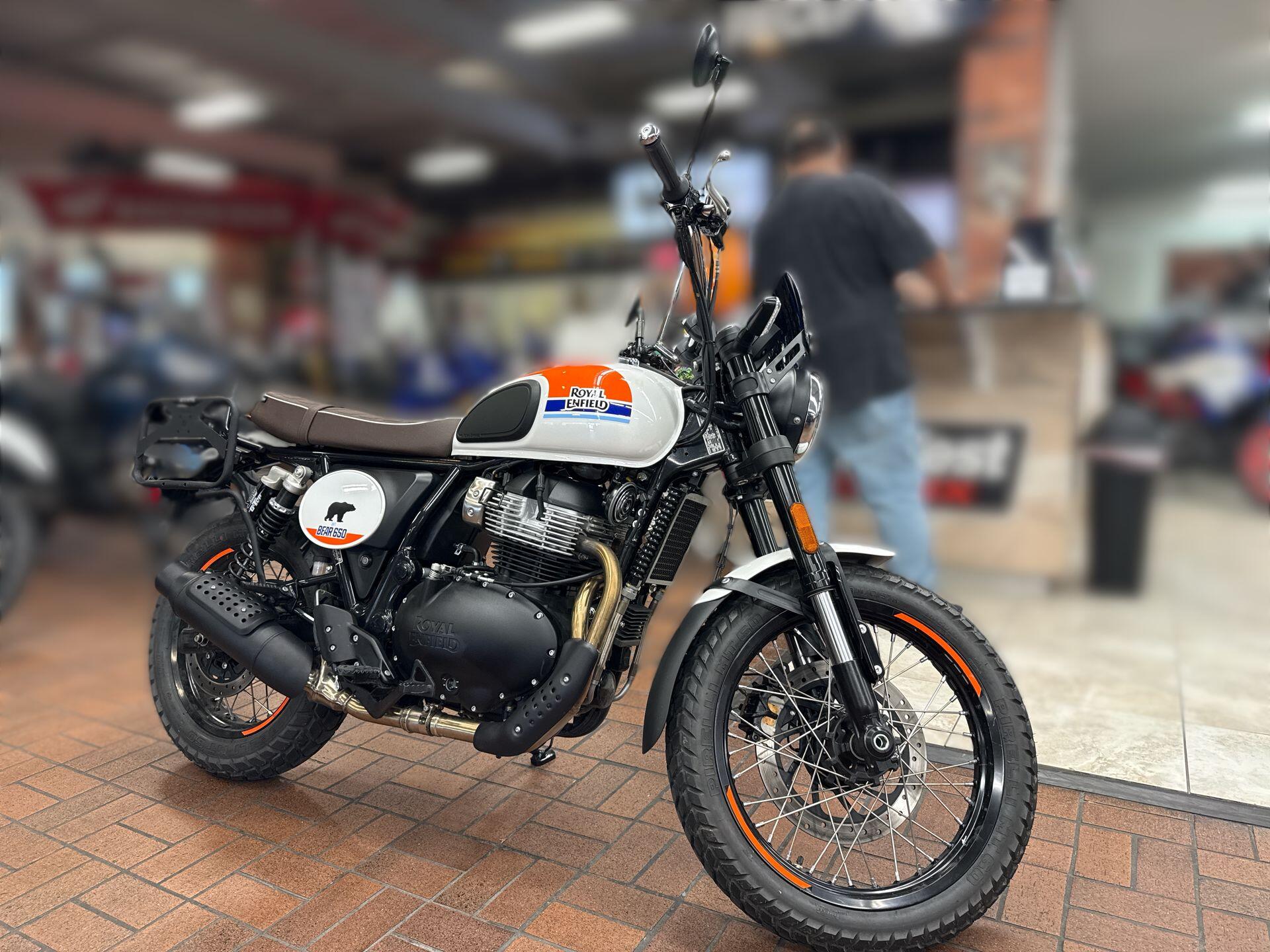 2025 Royal Enfield INT BEAR 650