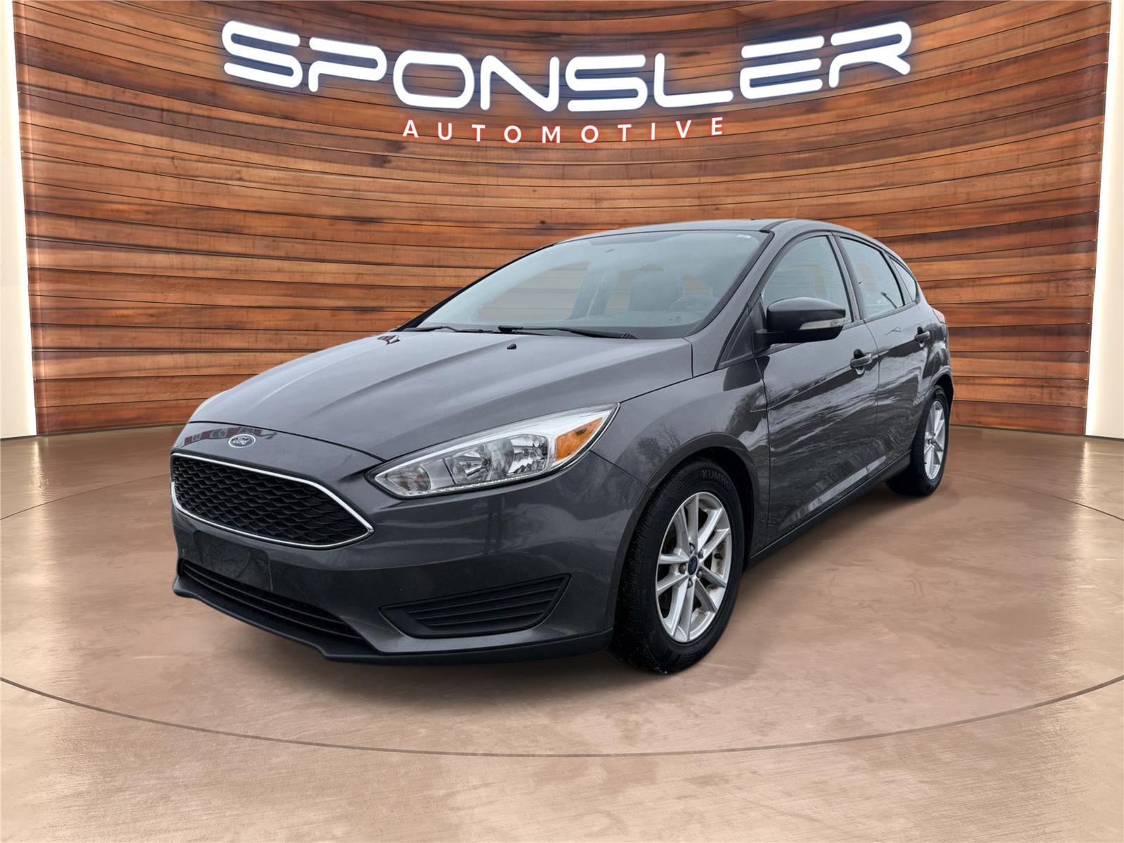 2015 Ford Focus SE Hatchback