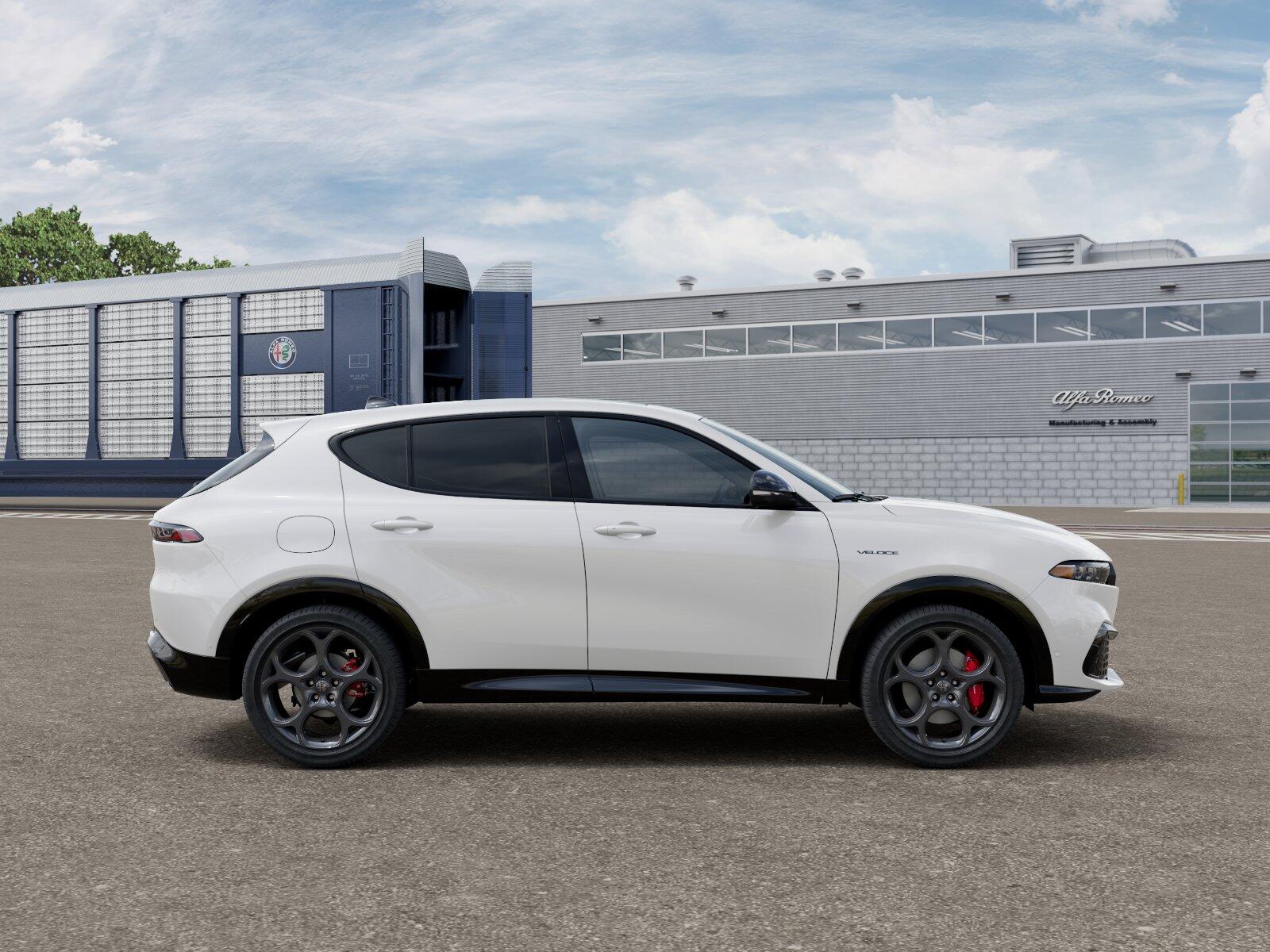 New 2026 Alfa Romeo Tonale Veloce Awd