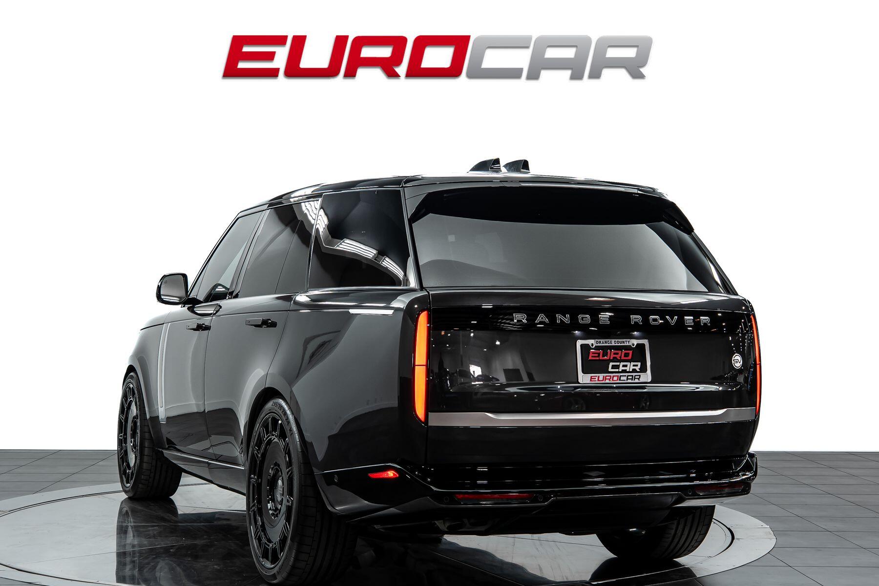 2025 Land Rover Range Rover SV *EXECUTIVE REAR SEATS * CUSTOM AL13 WHEELS*Image 3