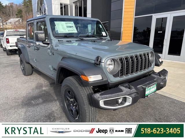 2026 Jeep Gladiator Sport Auto's photo