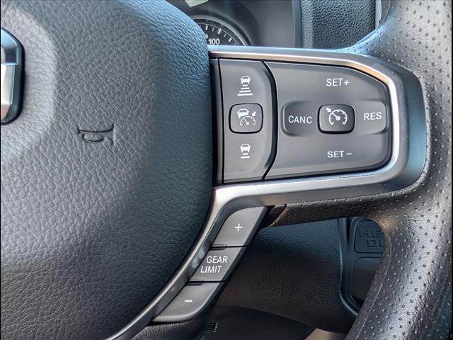 2025 RAM 3500 Chassis Tradesman - Photo 15