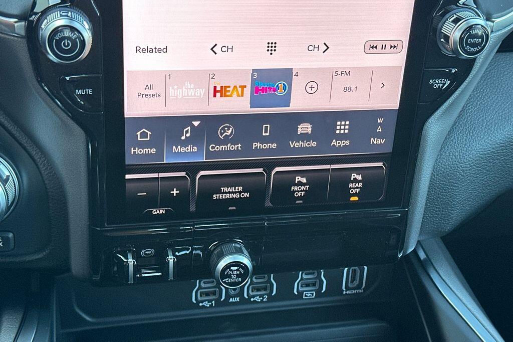 2026 RAM 1500 Laramie - Photo 20