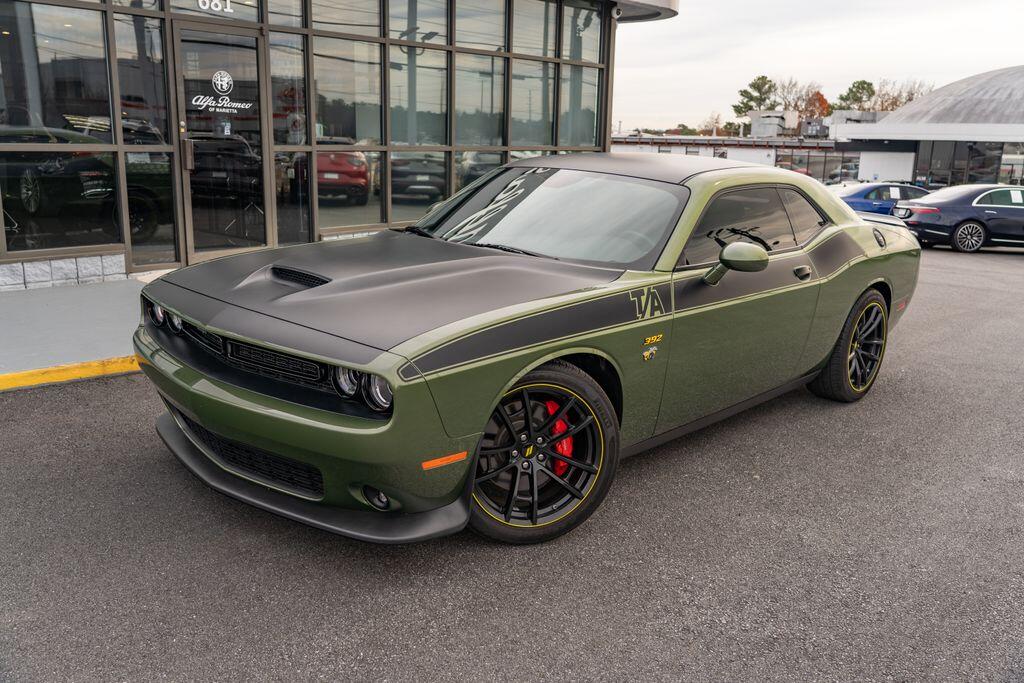 2022 Dodge Challenger R/T photo 2