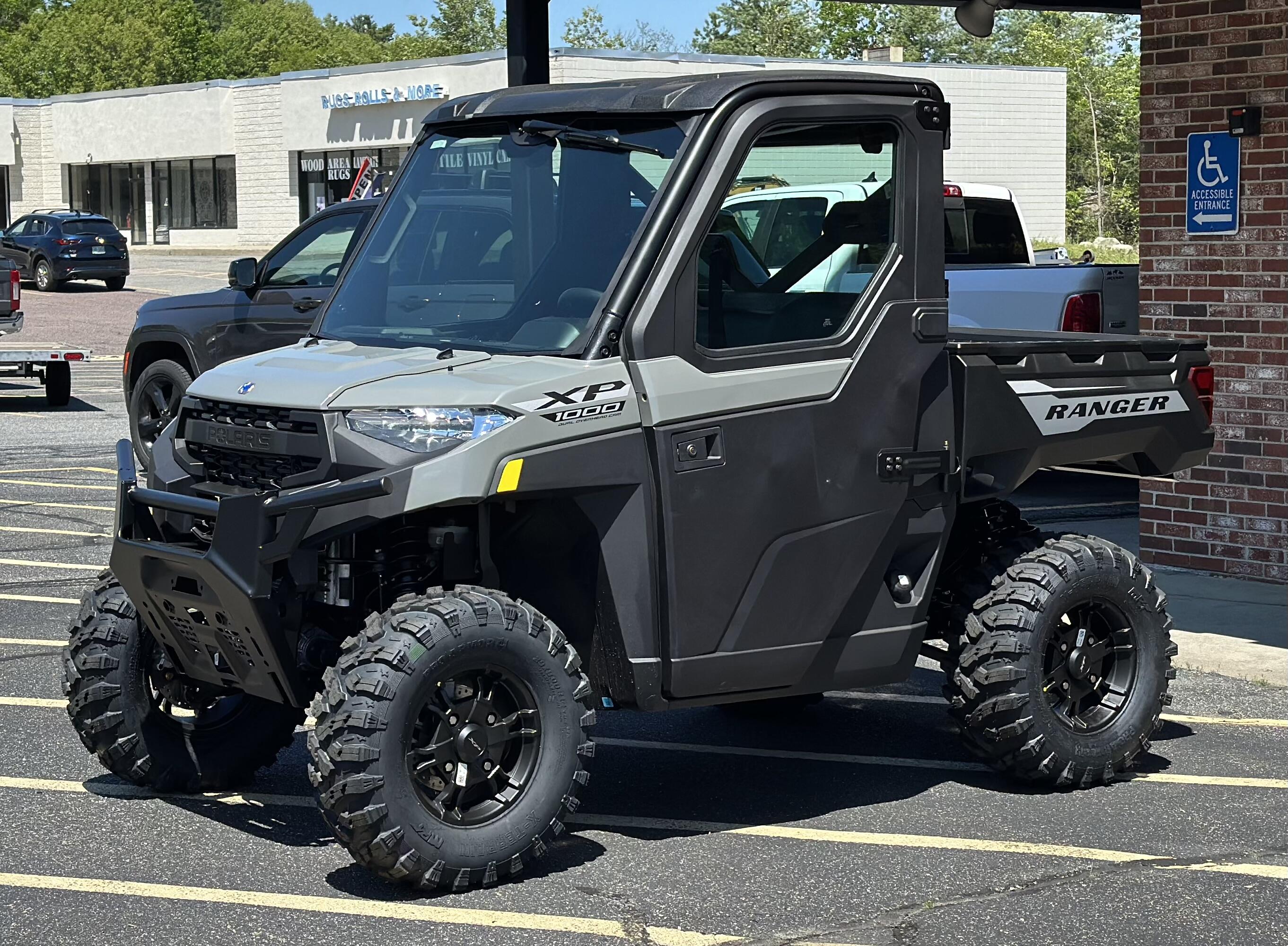 2027 Polaris RANGER XP 1000 CAB
