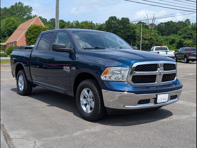 Used 2019 RAM Ram 1500 Classic SLT with VIN 3C6RR7LTXKG717555 for sale in Athens, TN