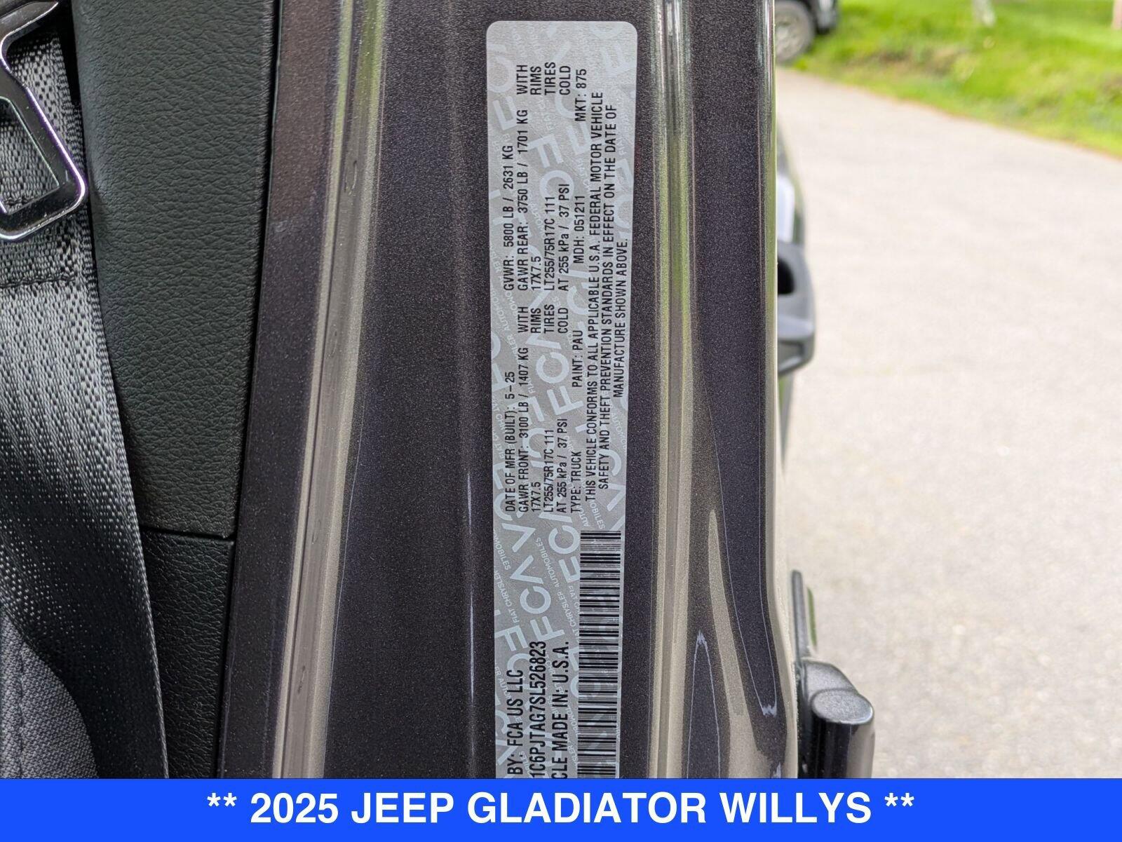2025 Jeep Gladiator Willys - Photo 28