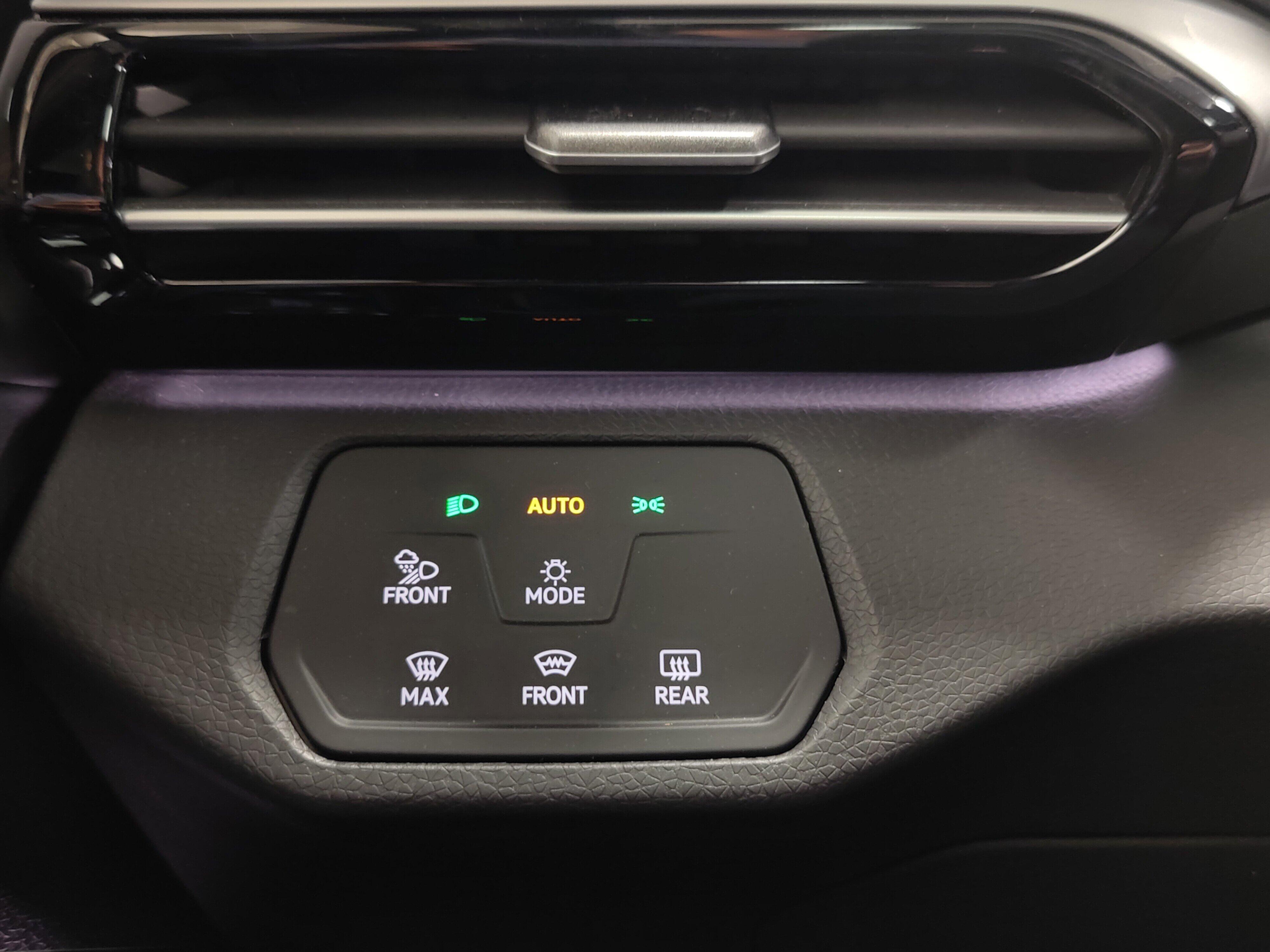 2023 Volkswagen ID.4 PRO S PLUS - Photo 30