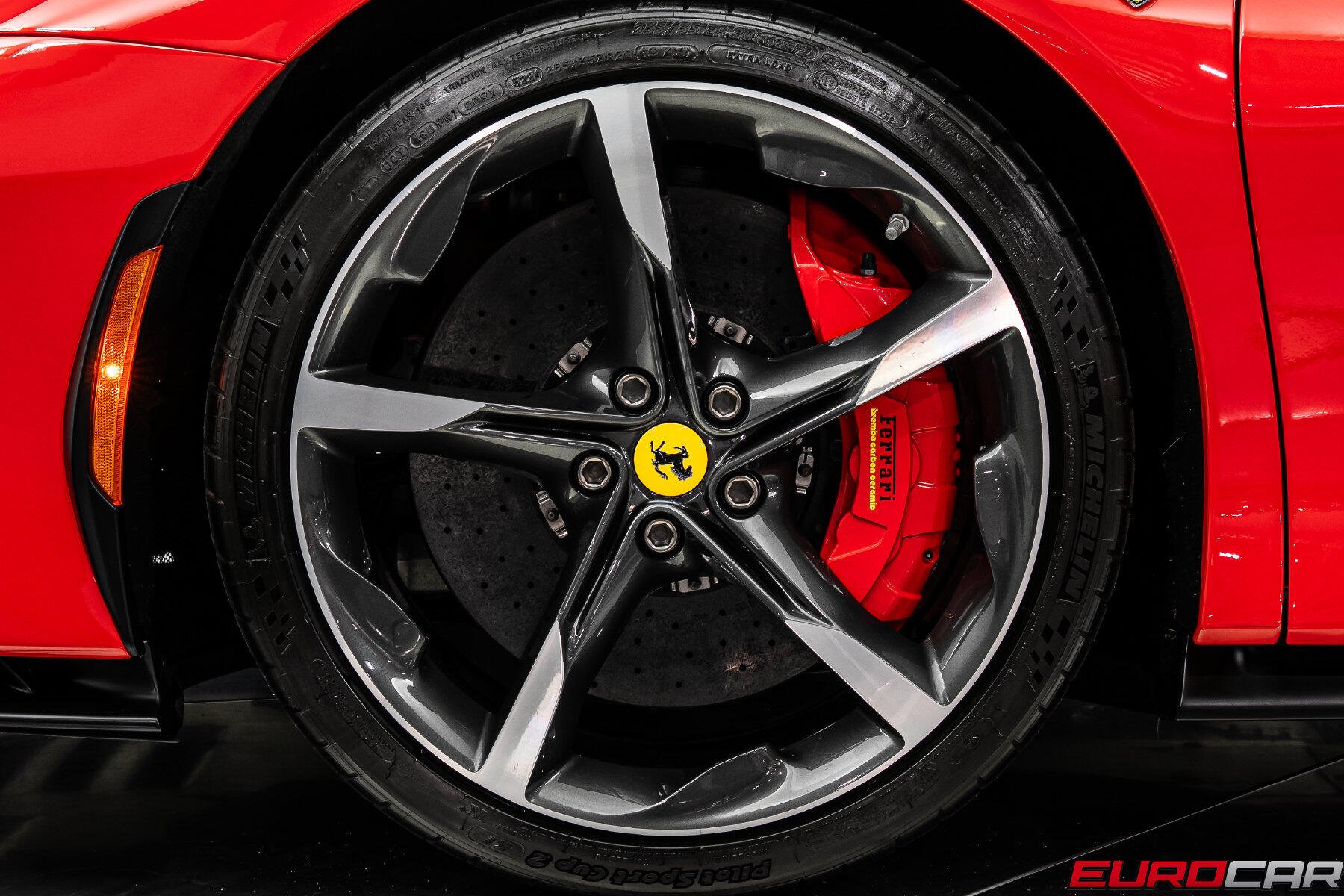 2021 Ferrari SF90 Stradale *CARBON STEERING WHEEL * FULL ELECTRIC SEATS*Image 25