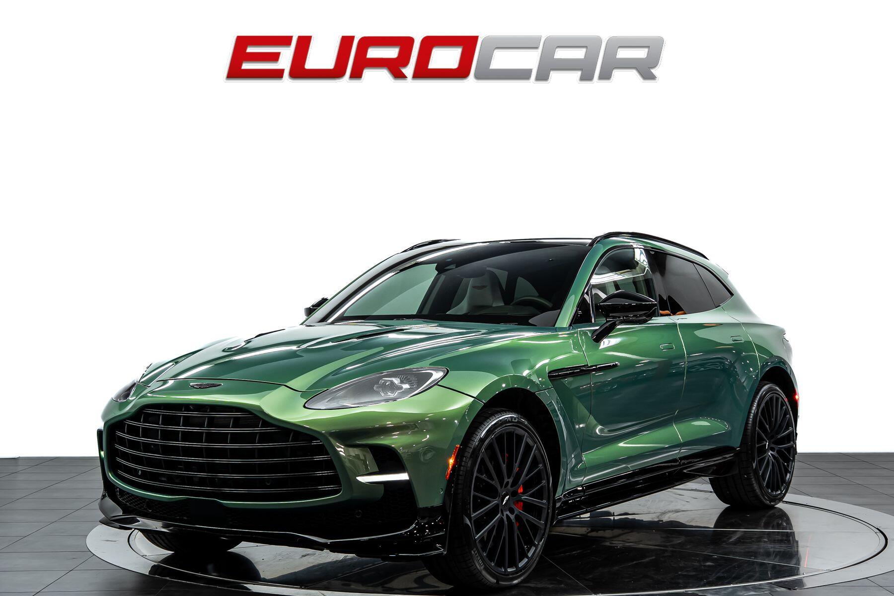 2023 Aston Martin DBX 707 *SPECIAL FACTORY PAINT * PANORAMIC ROOF*