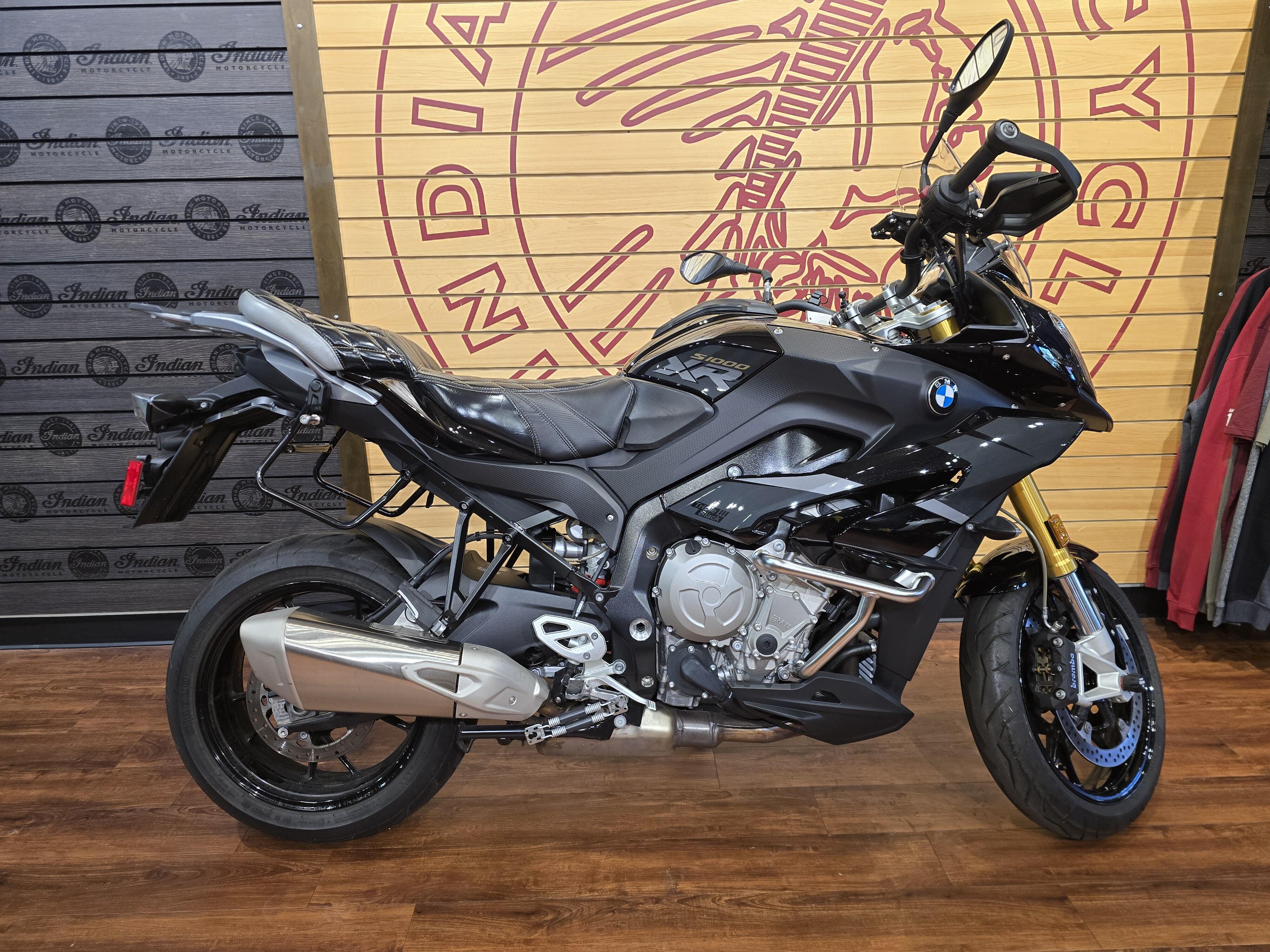 2019 BMW S 1000 XR