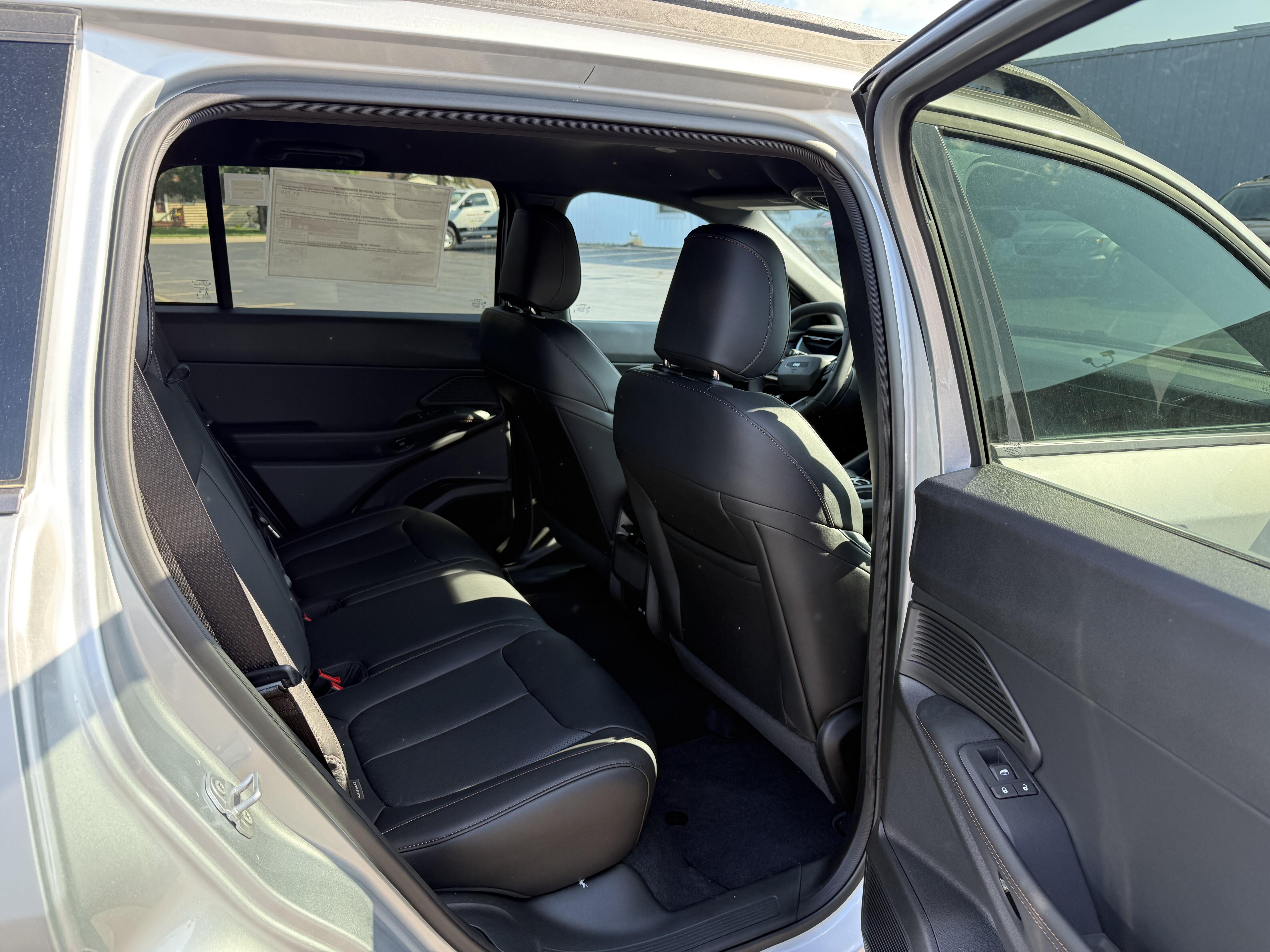 2026 Jeep Cherokee Limited - Photo 10