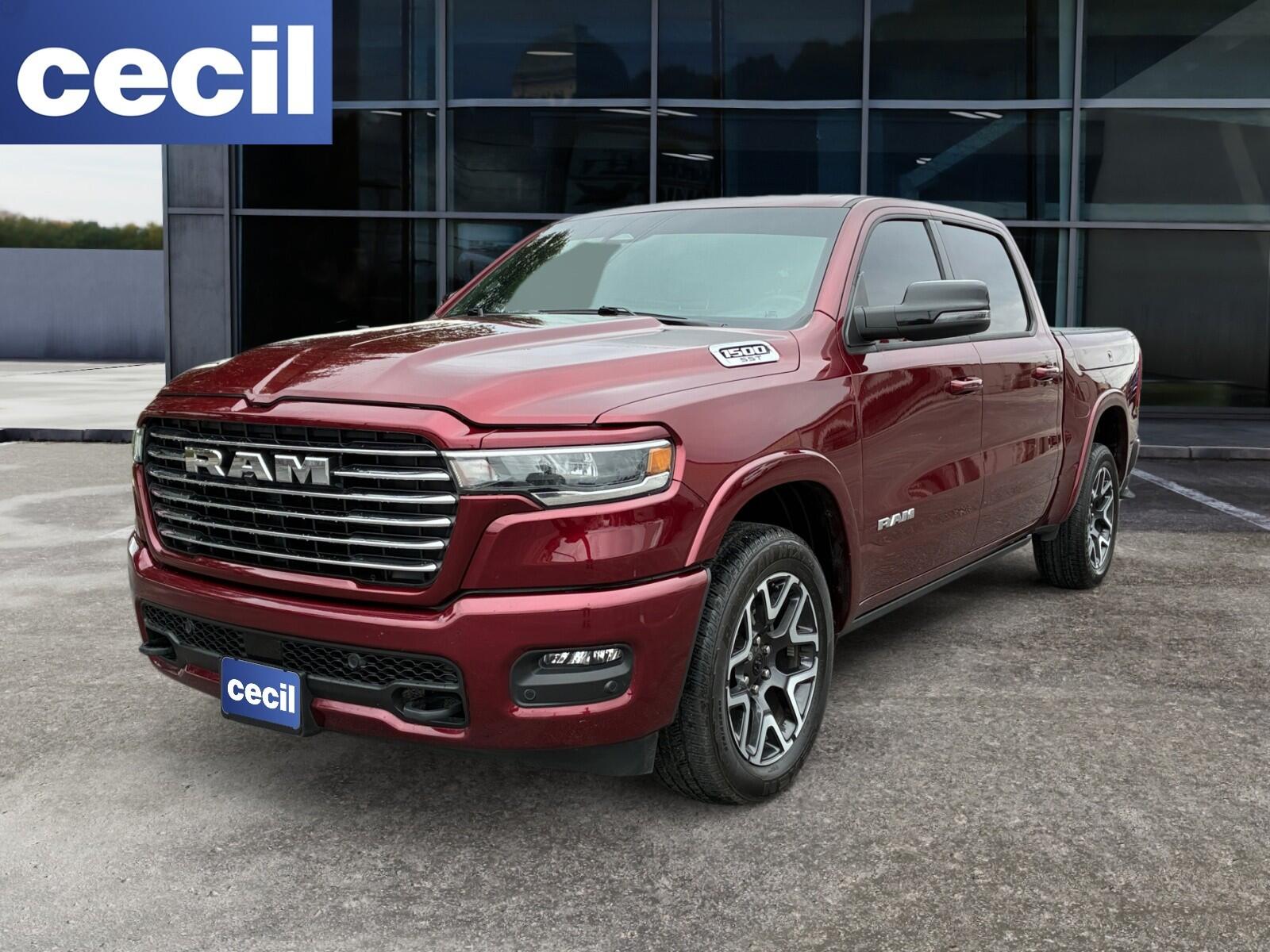 2025 RAM 1500 Laramie 4x4 Crew Cab 5'7's photo