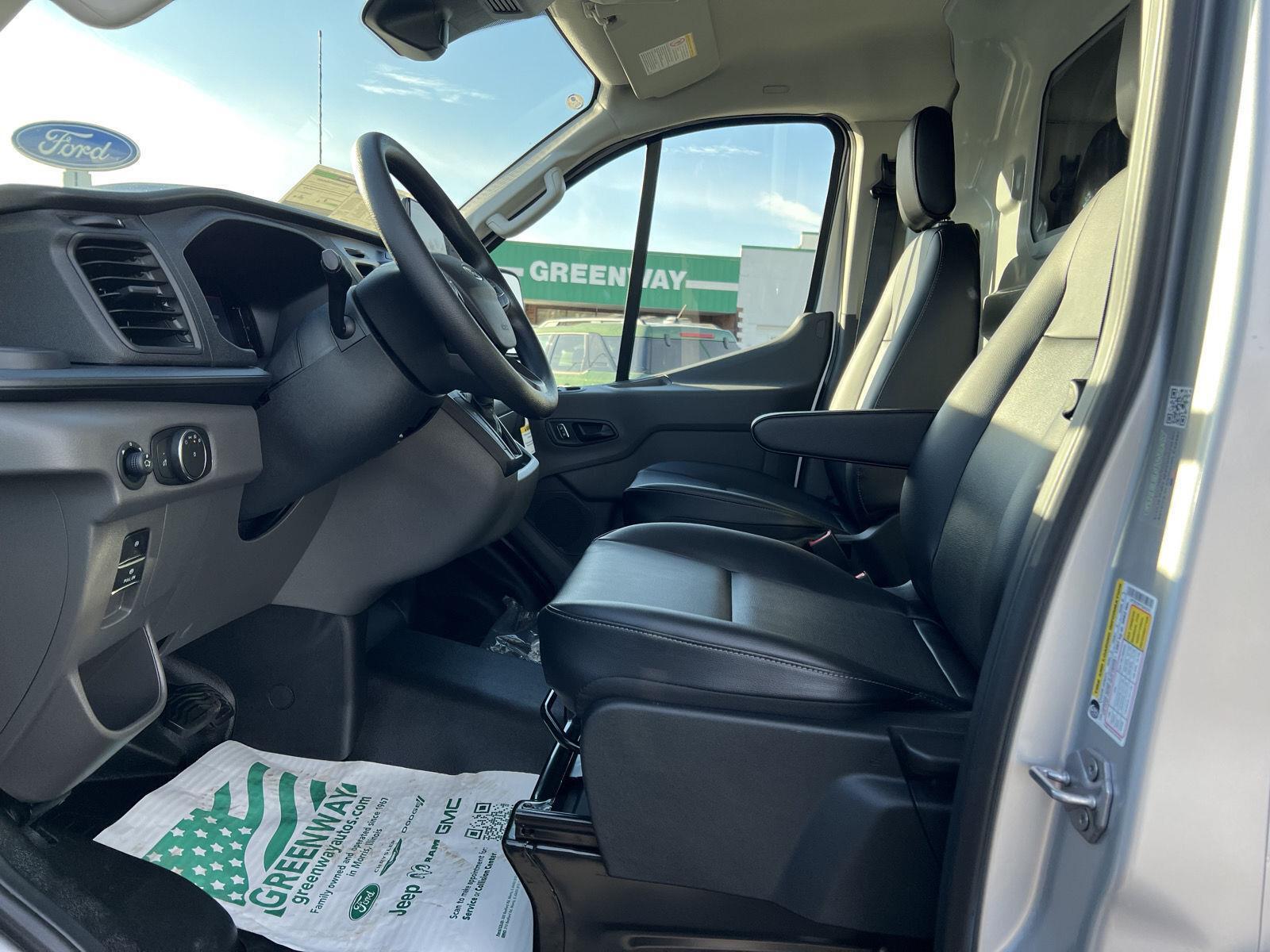 2026 Ford Transit Van Base - Photo 17