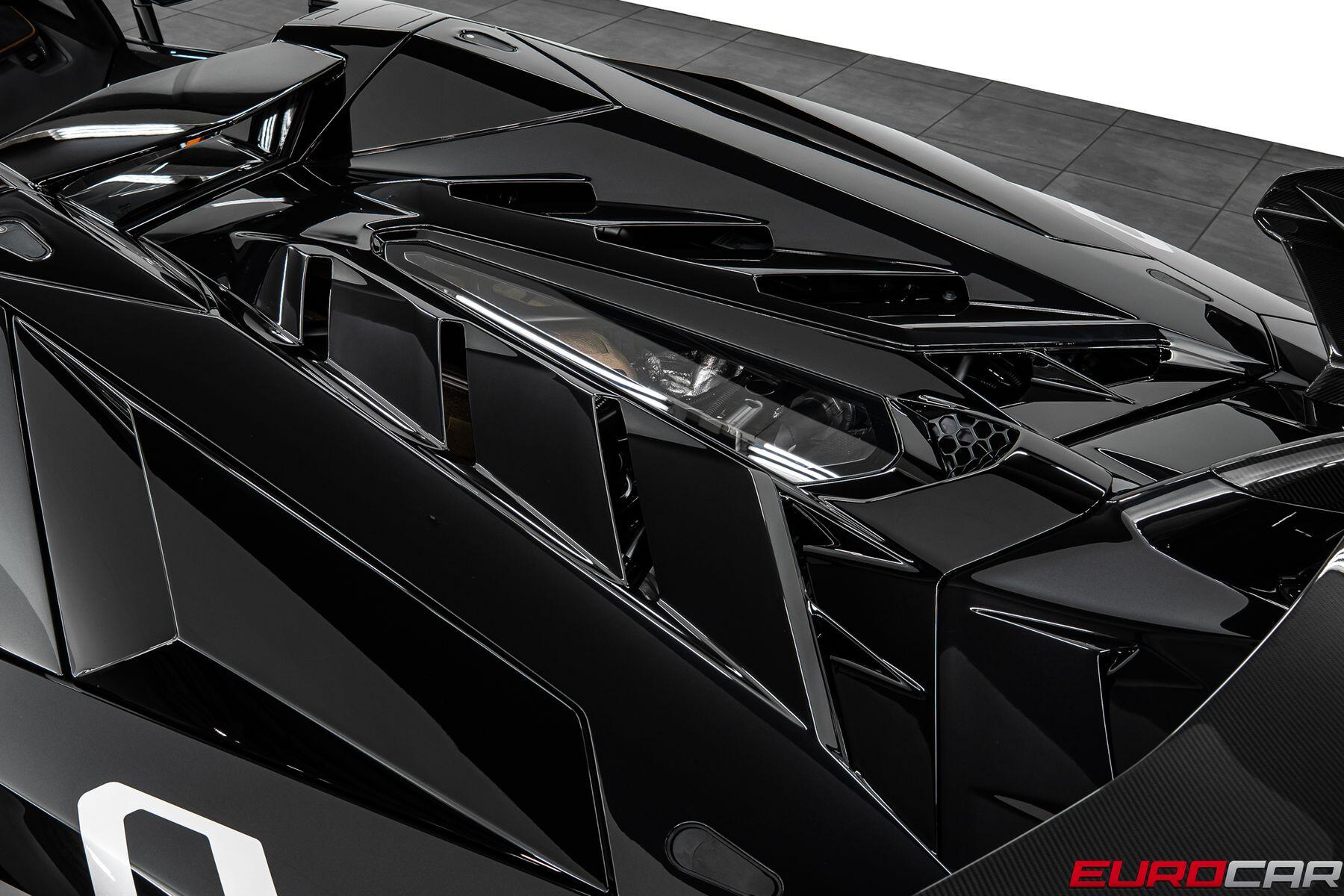 2021 Lamborghini Aventador SVJ Roadster *ONLY 470 MILES * CARBON ELECTRIC SEATS*Image 25