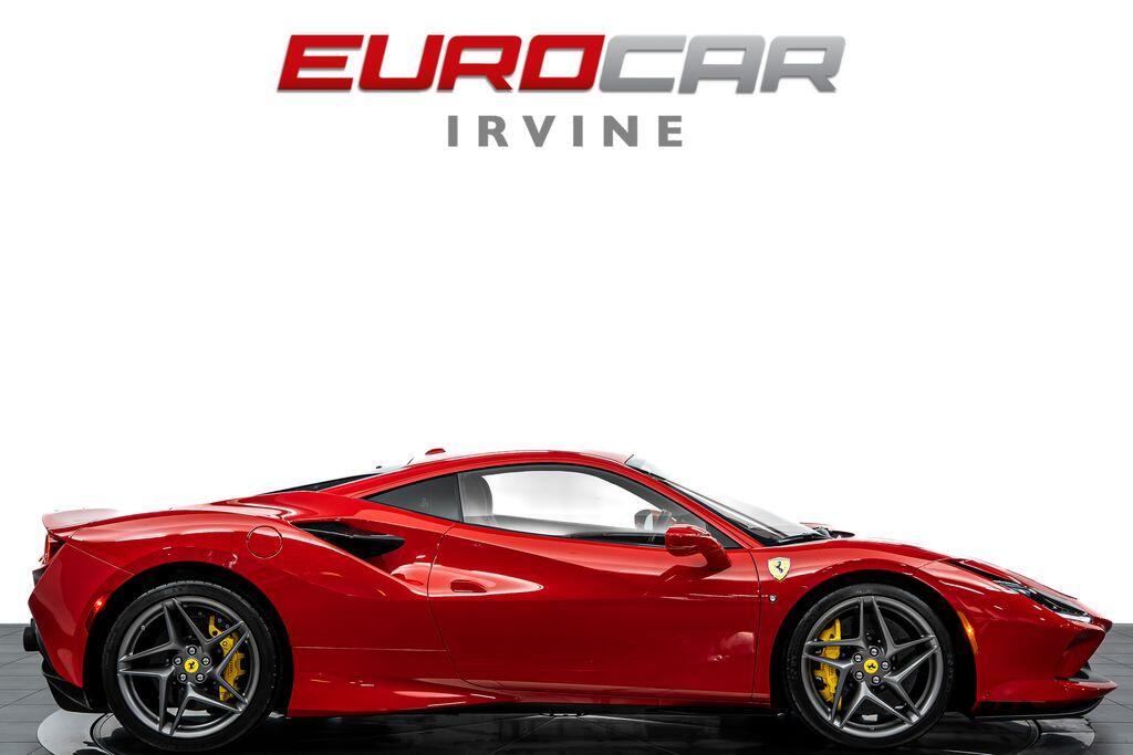 2021 Ferrari F8 Tributo *CARBON STEERING WHEEL * FULL ELECTRIC SEATS*Image 6