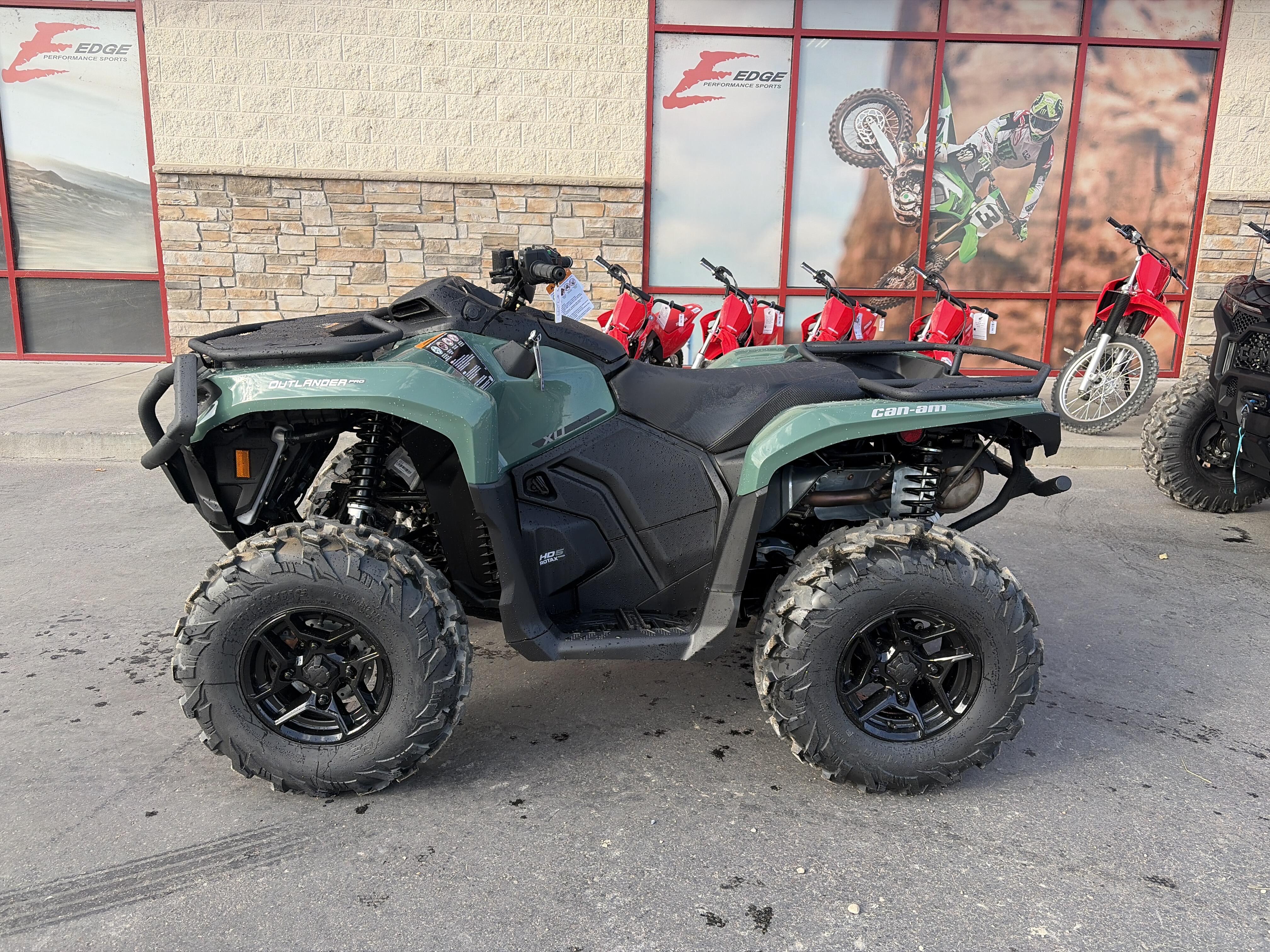 2026 Can-Am OUTLANDER PRO XU HD5