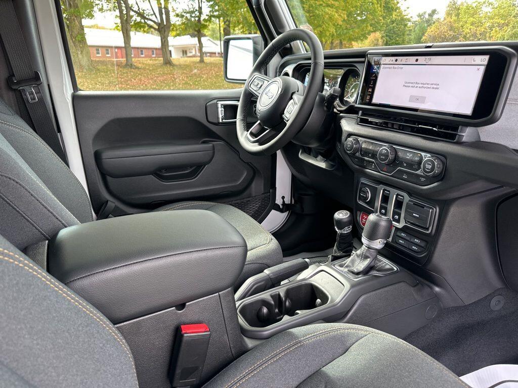 2026 Jeep Wrangler 2-Door Willys - Photo 32