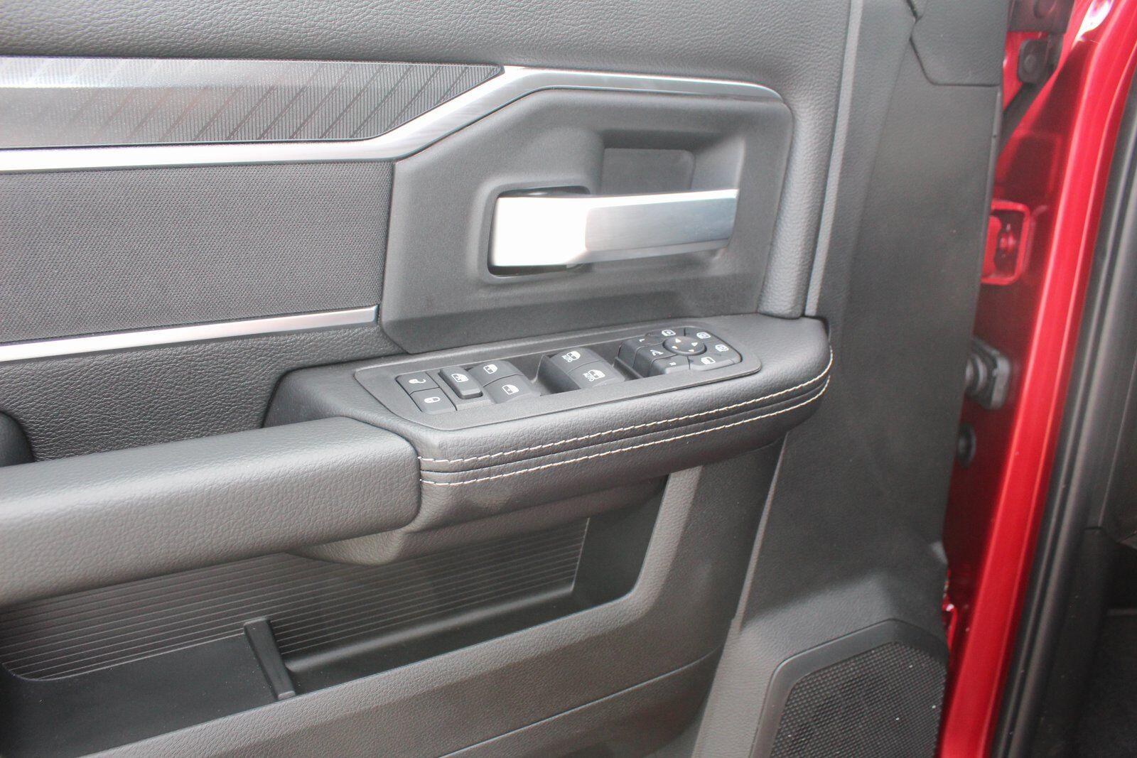2025 RAM 2500 Big Horn - Photo 10