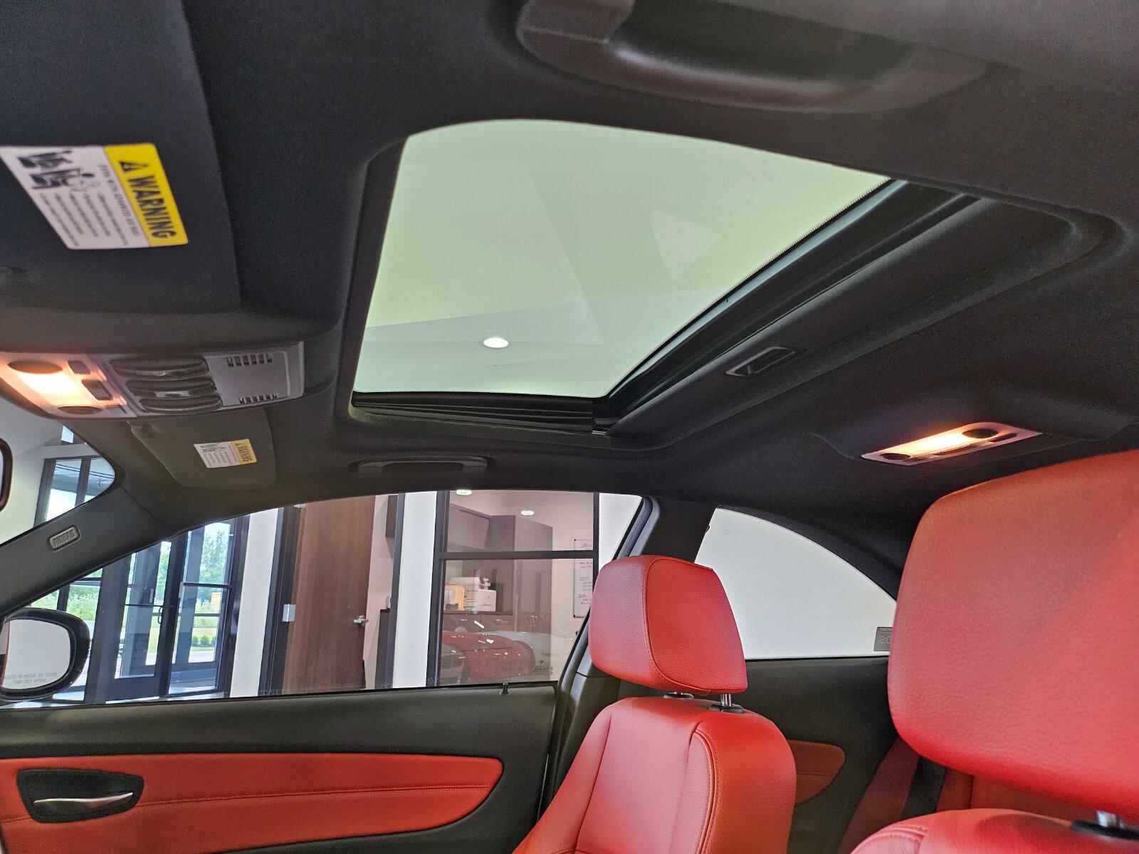2011 BMW 1 Series 135i - Photo 28