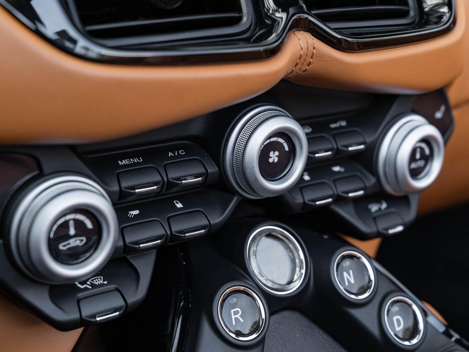 Used 2021 Aston Martin Vantage 