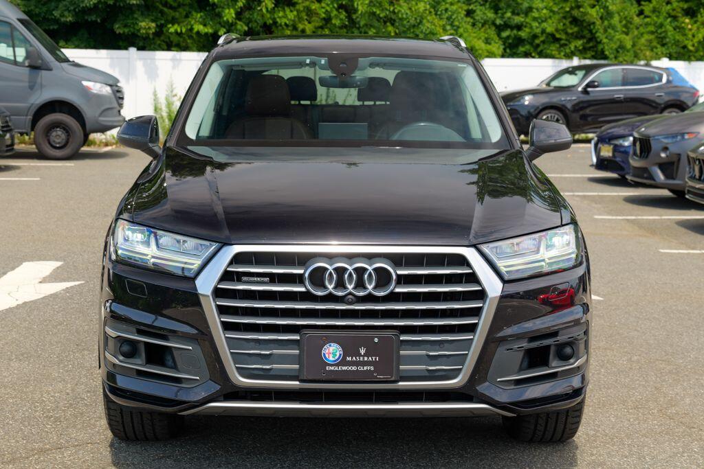 Used 2018 Audi Q7 Premium Plus with VIN WA1LAAF71JD035039 for sale in Englewood Cliffs, NJ