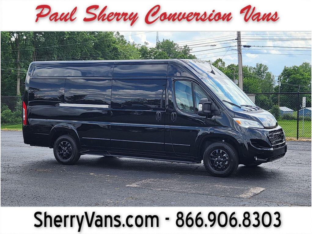 2026 RAM ProMaster 3500 Window Van SLT+