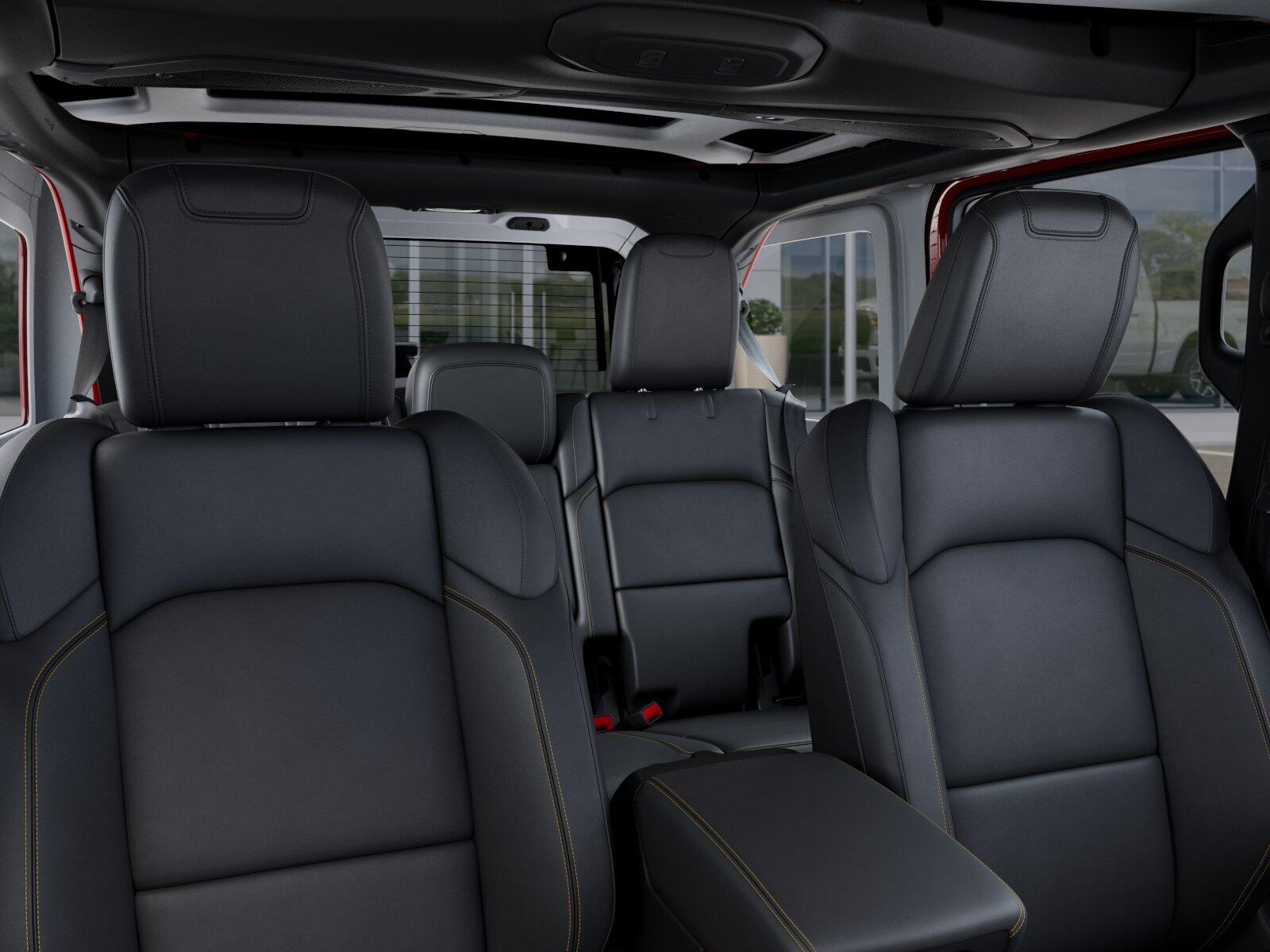 2025 Jeep Wrangler 4-Door Sahara - Photo 52