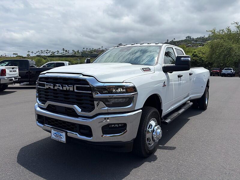 2026 RAM 3500 4WD Tradesman Crew Cab 8' Box