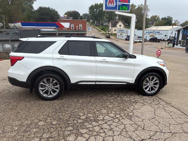2023 Ford Explorer XLT - Photo 9
