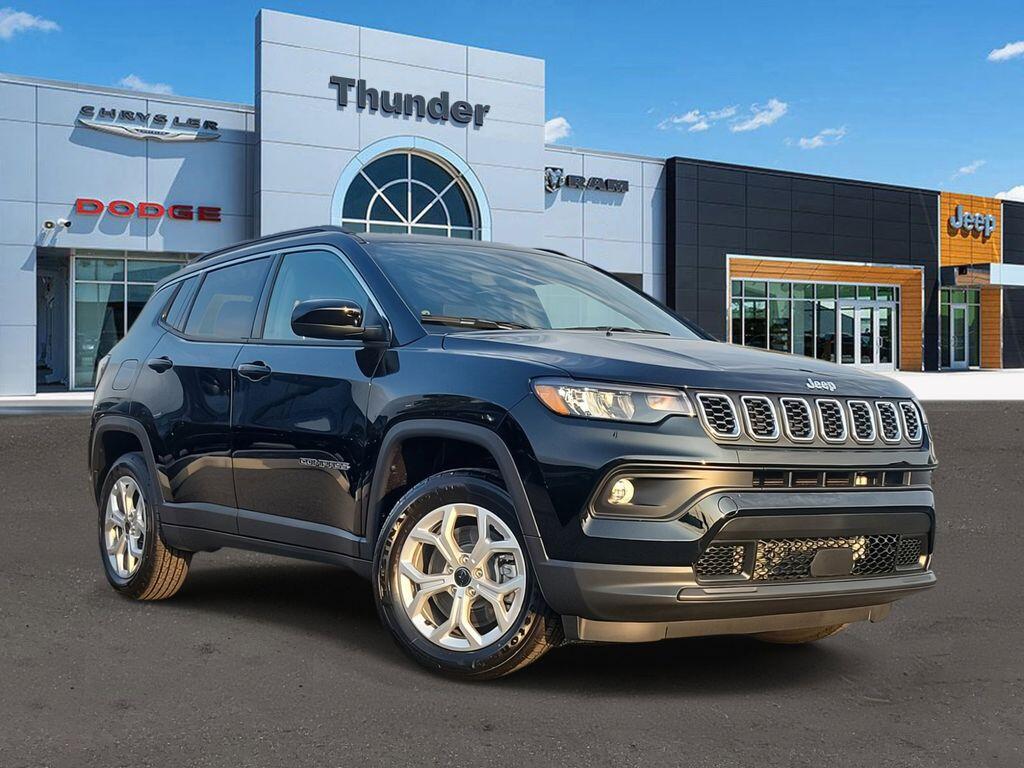 2025 Jeep Compass Latitude 4X4's photo