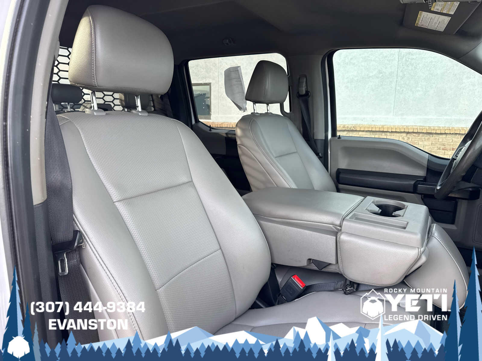 2021 Ford F-350 Super Duty Chassis Cab XL - Photo 15