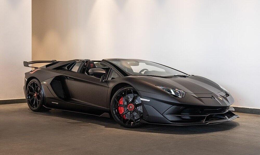 2021 Lamborghini Aventador's photo