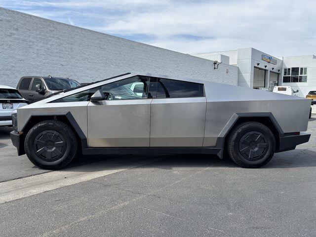 Used 2025 Tesla Cybertruck Base with VIN 7G2CEHED9SA067333 for sale in Anaheim, CA