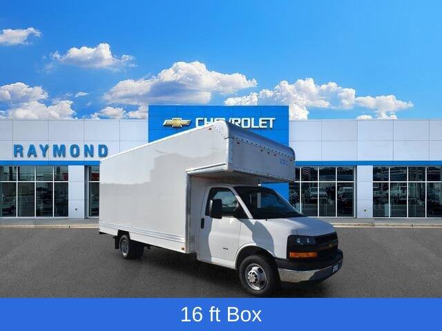 2026 Chevrolet Express Cutaway