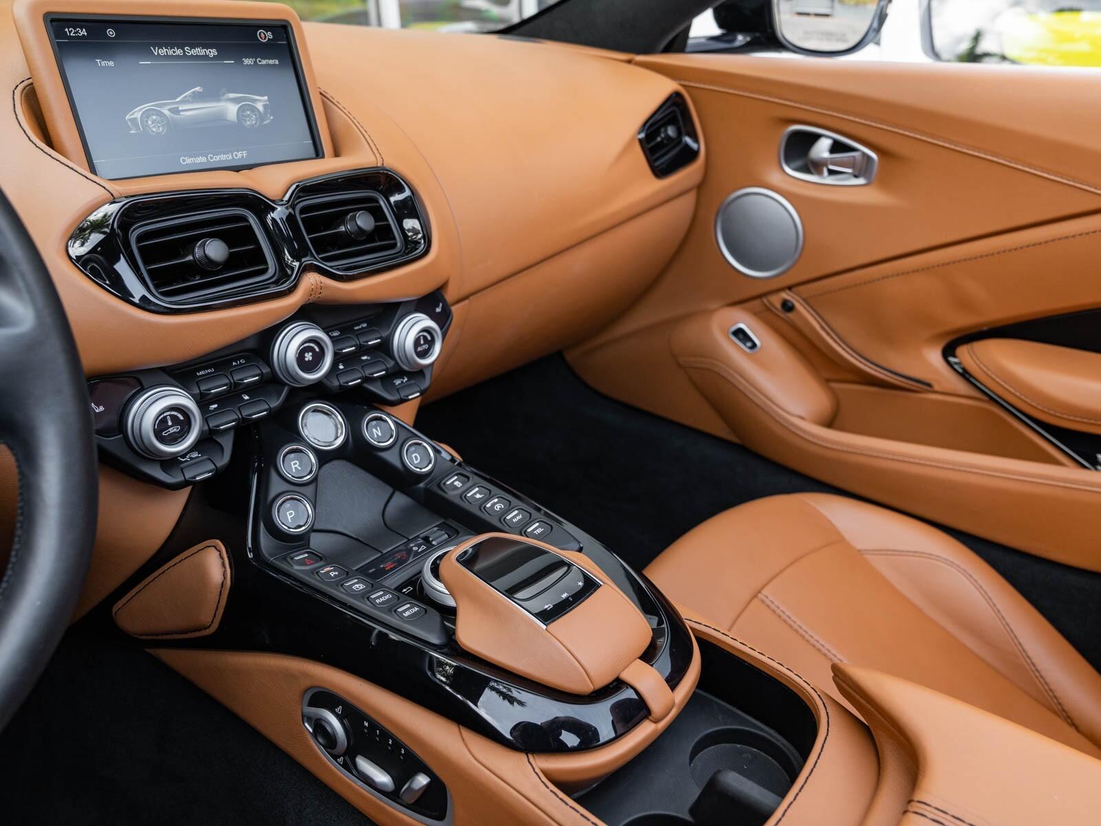 Used 2021 Aston Martin Vantage 