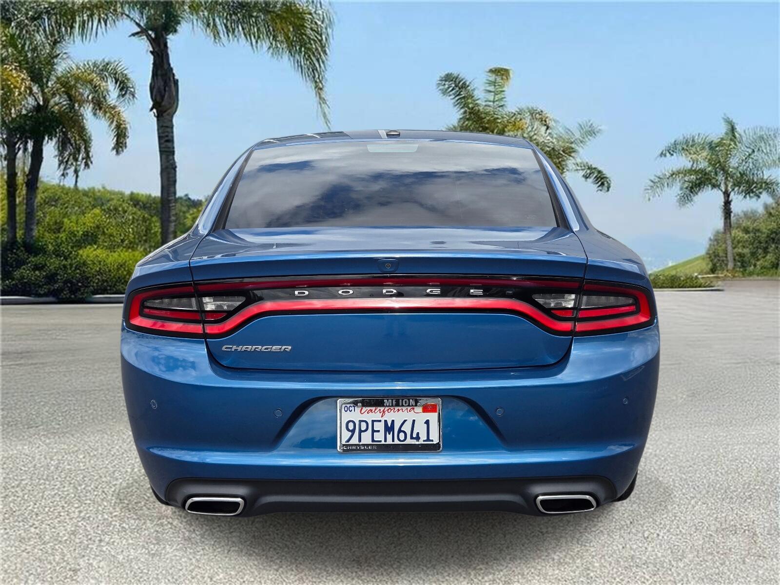 2022 Dodge Charger SXT - Photo 6