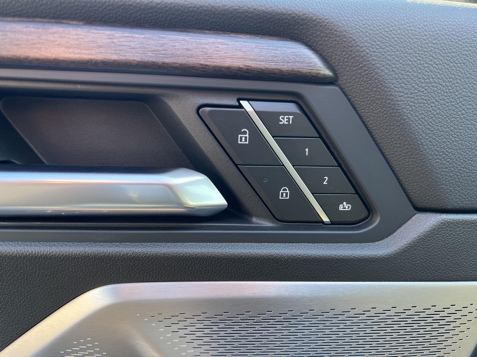 2027 GMC Acadia Denali Ultimate - Photo 15