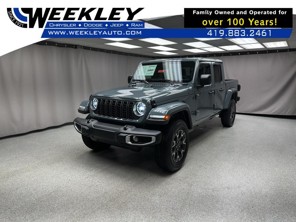 2026 Jeep Gladiator Sahara Auto's photo