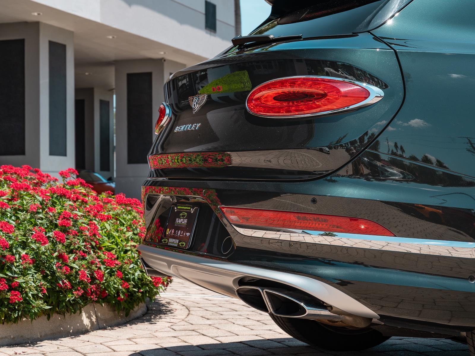 Used 2023 Bentley Bentayga V8