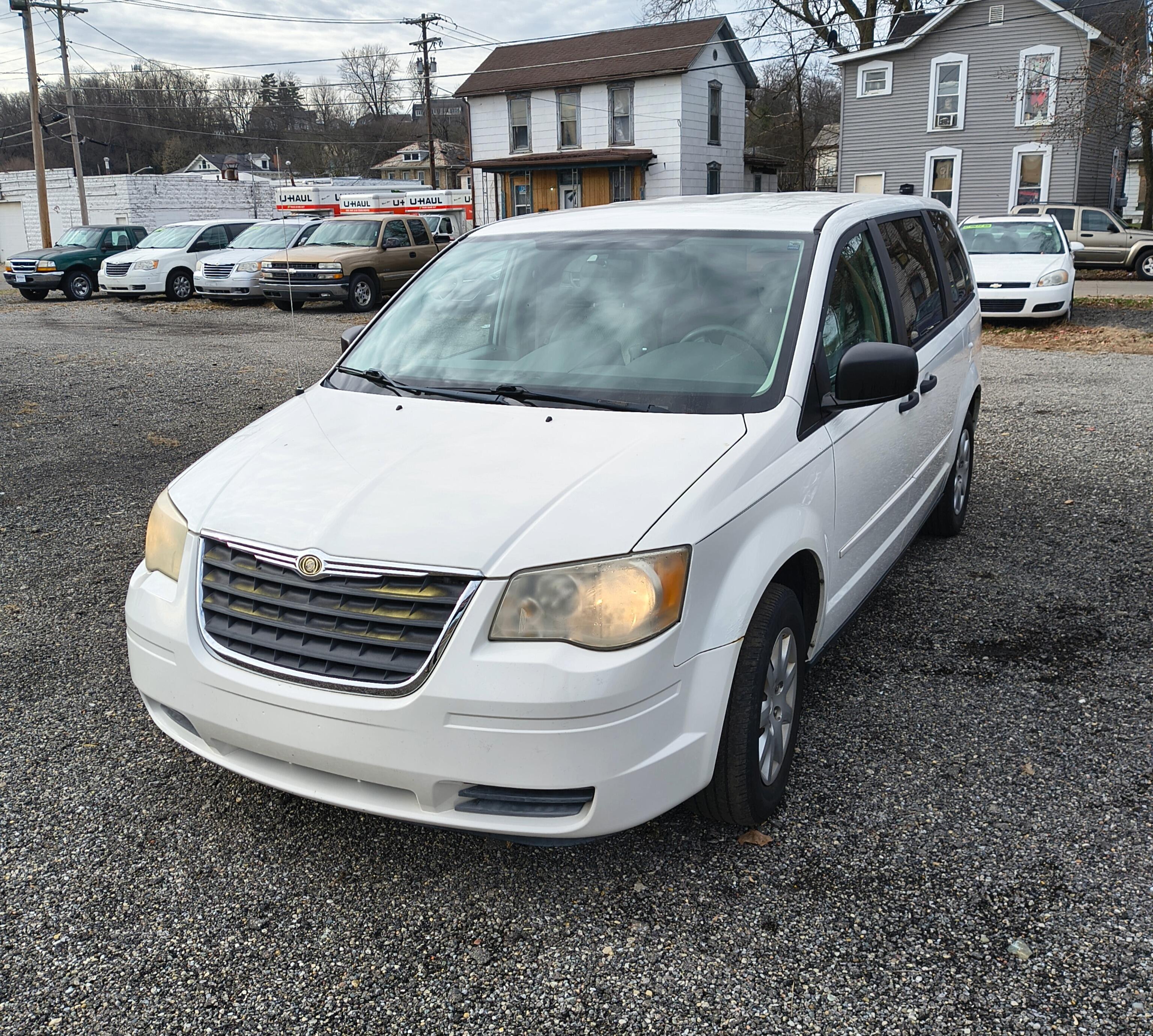 2008 Chrysler Town & Country LX's photo