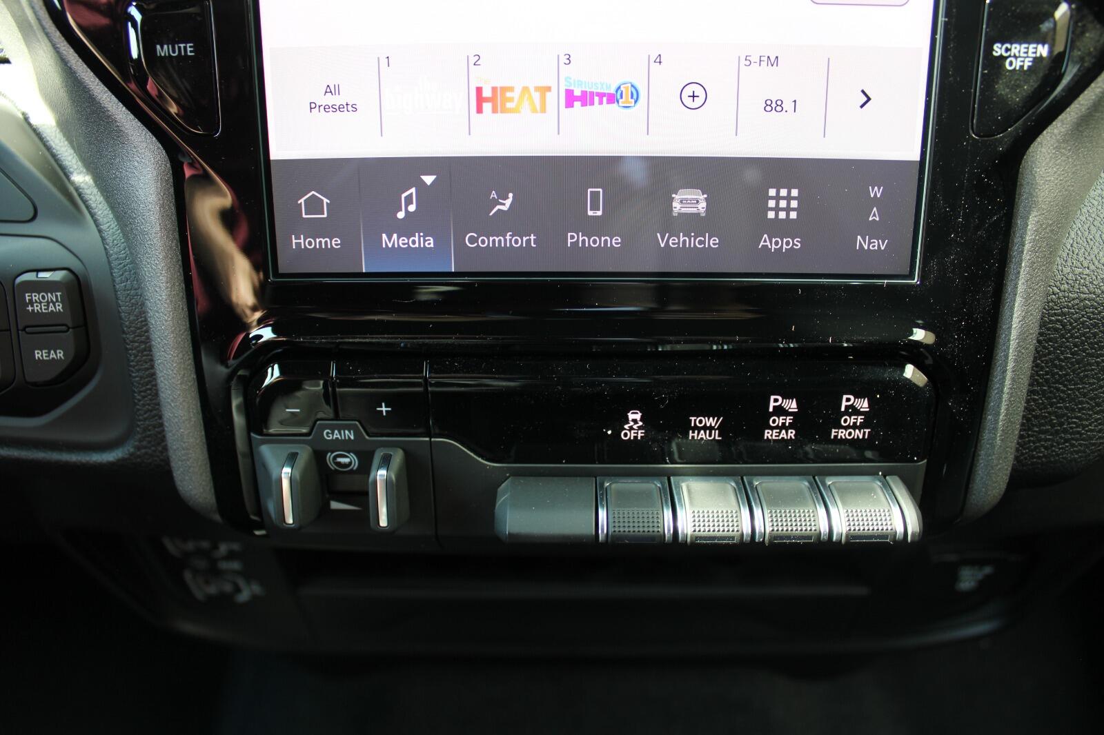 2026 RAM 2500 Tradesman - Photo 21